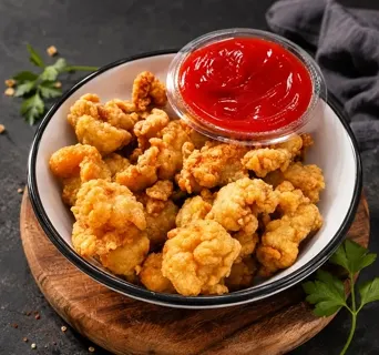 Ayam Popcorn Ngangenin dengan saus
